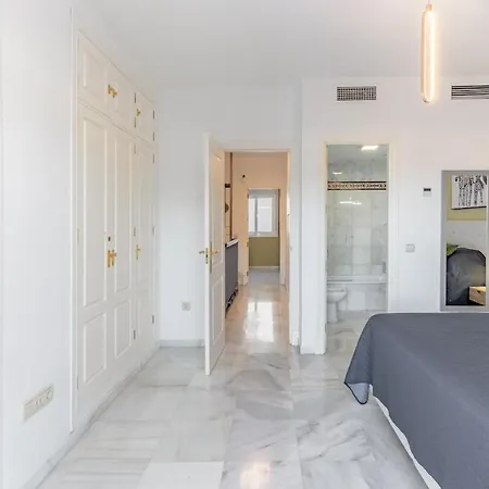 3 Bed Townhouse Close To The شقة