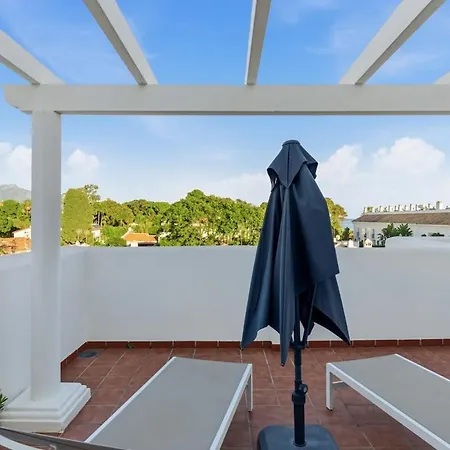 شقة 3 Bed Townhouse Close To The *