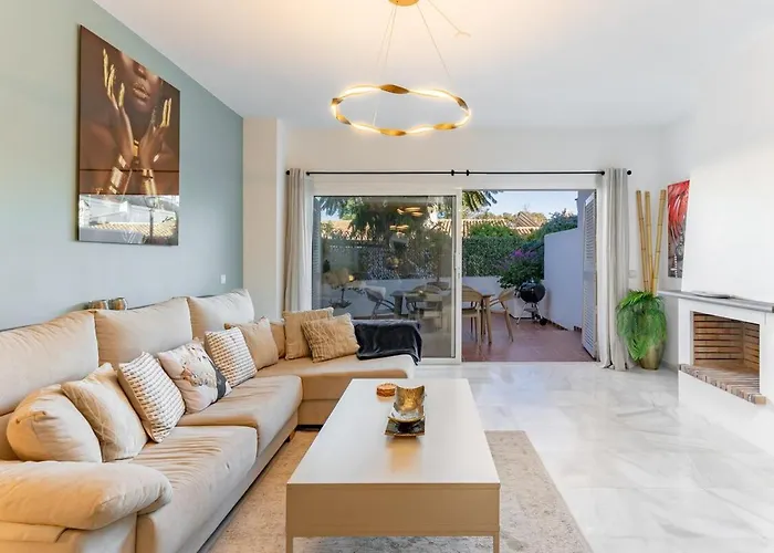 شقة 3 Bed Townhouse Close To The